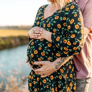 Maternity friendly long sleeve dress